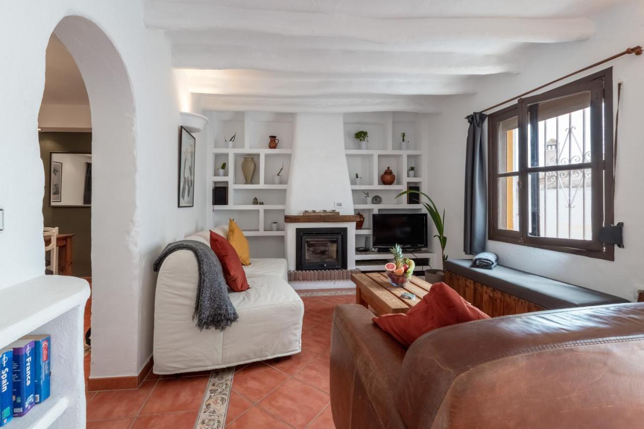 Willa Town House With Roof Terrace And Plunge Pool Alcaucín Zewnętrze zdjęcie