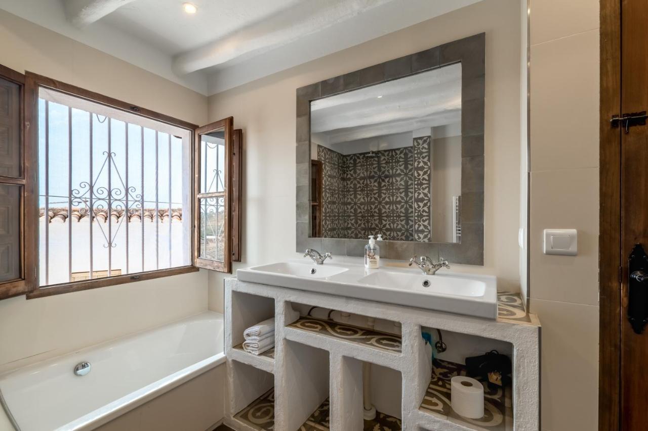 Willa Town House With Roof Terrace And Plunge Pool Alcaucín Zewnętrze zdjęcie
